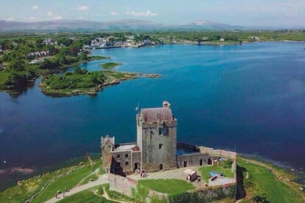 Tigh Noor - Escape To Kinvara By The Sea! 戈尔韦 外观 照片